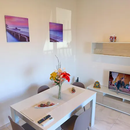 Luxurious Lucia Apartment *