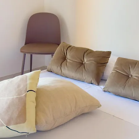 Apartment Luxurious Lucia Giardini Naxos
